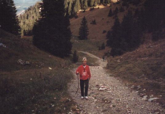 Rita beim Aufstieg zum Brauneck!